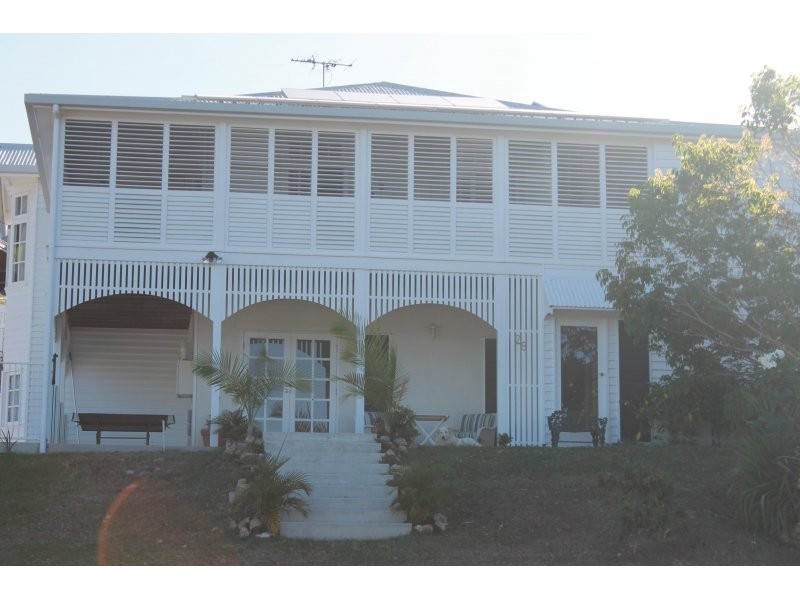 28 Minstrel Court, Bushland Beach QLD 4818