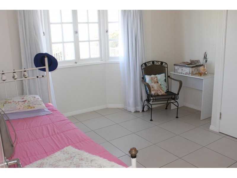 28 Minstrel Court, Bushland Beach QLD 4818