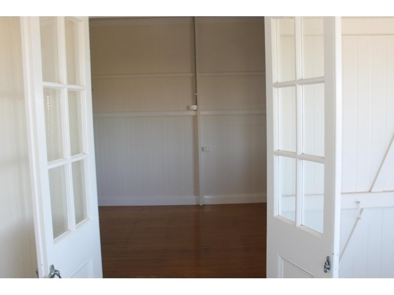 28 Minstrel Court, Bushland Beach QLD 4818