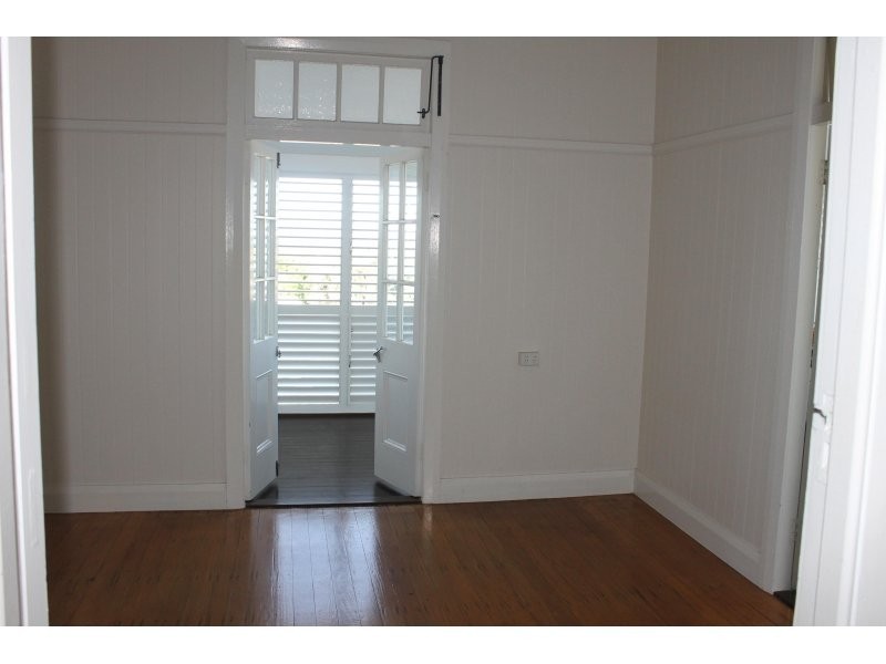 28 Minstrel Court, Bushland Beach QLD 4818