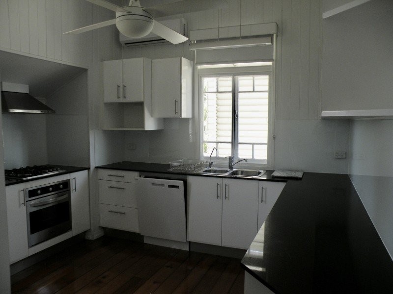 59 York Street, Coorparoo QLD 4151