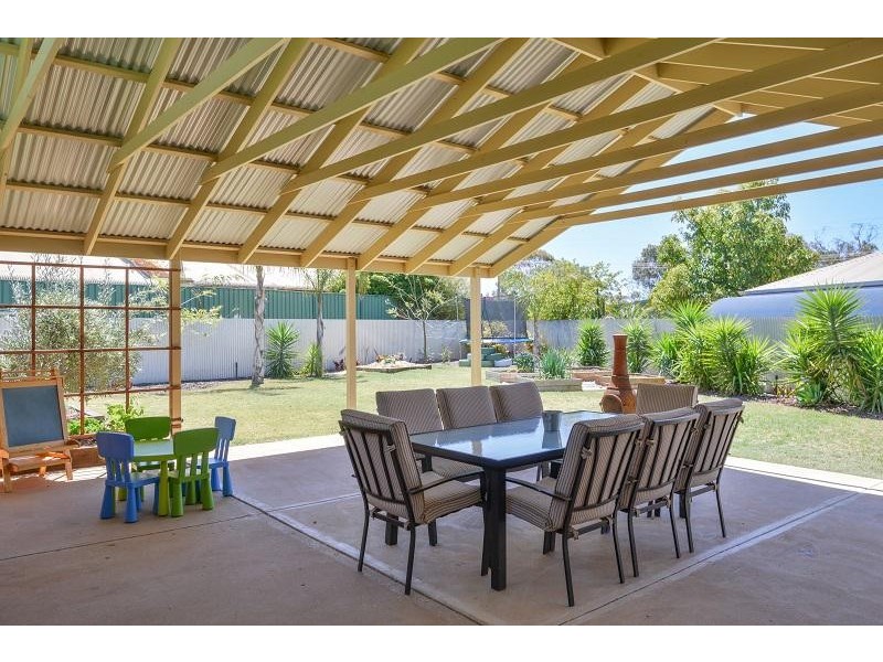 24 Chapman Drive, Somerville WA 6430