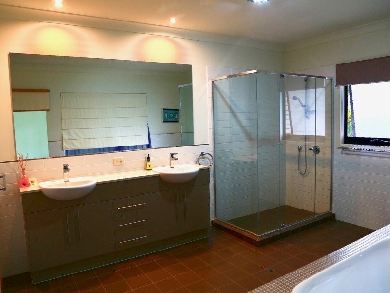 102 Hargreaves Avenue, Chelmer QLD 4068