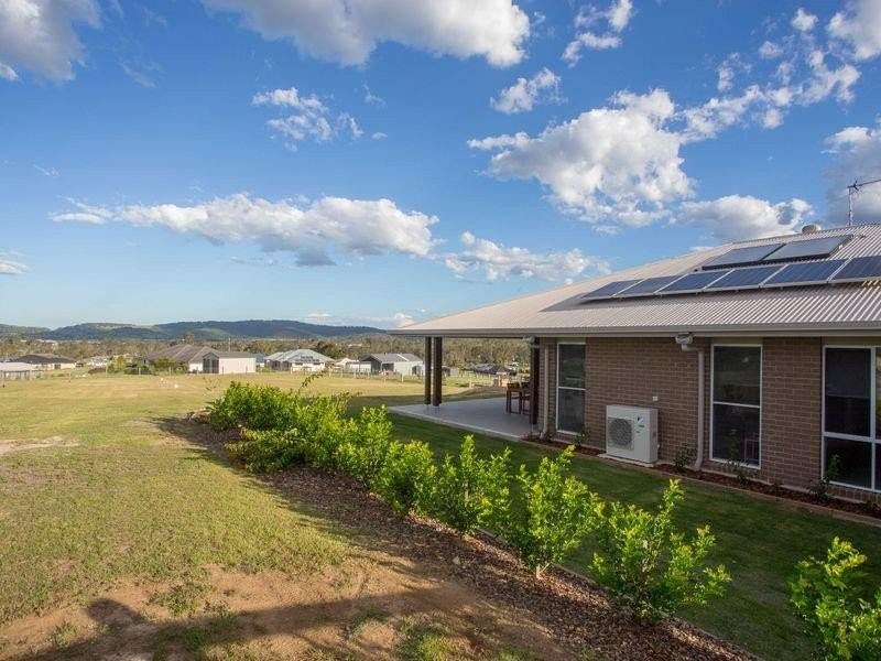 31 Nagle Crescent, Hatton Vale QLD 4341
