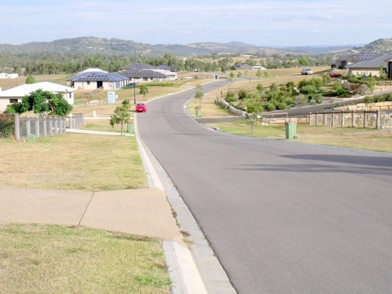 31 Nagle Crescent, Hatton Vale QLD 4341