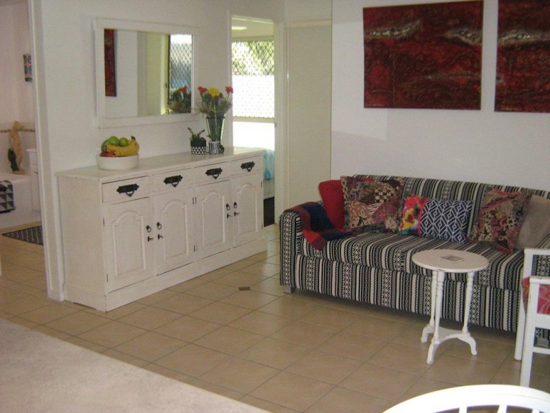 16 La Borde Court, Urraween QLD 4655