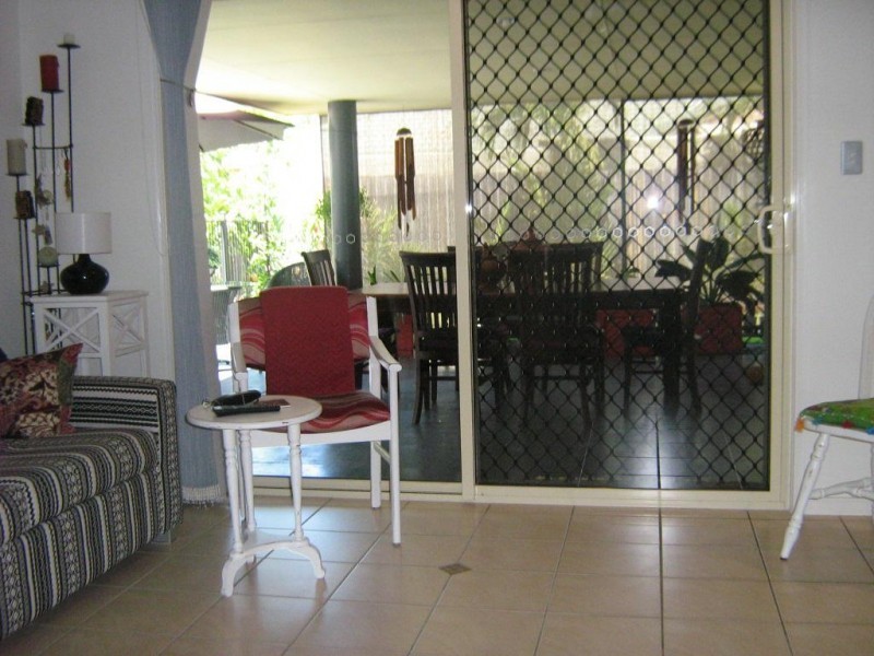 16 La Borde Court, Urraween QLD 4655