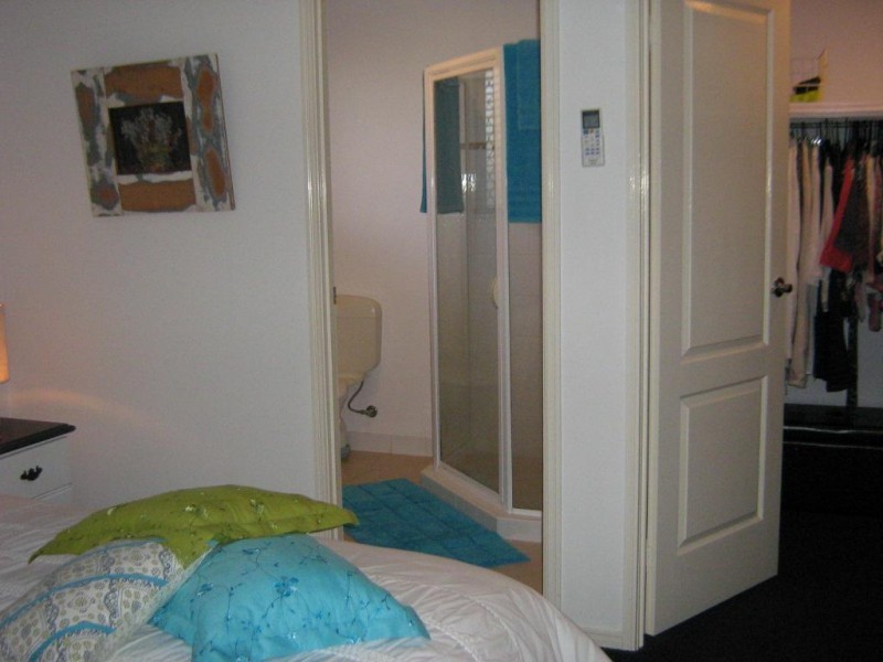 16 La Borde Court, Urraween QLD 4655