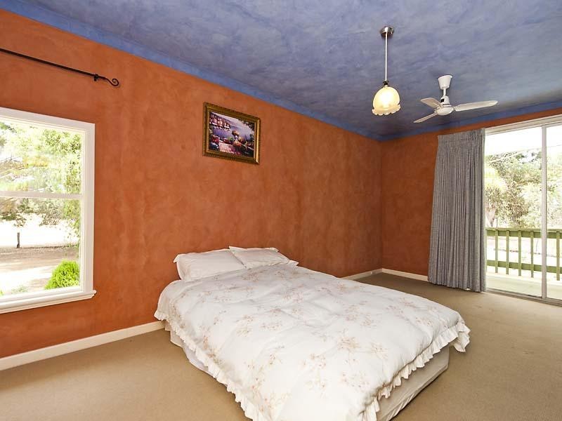 157 Berry Road, Gidgegannup WA 6083