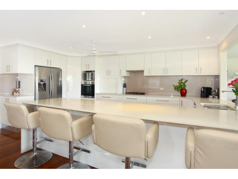 34 Grosvenor Court, Worongary QLD 4213