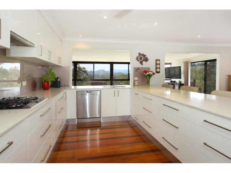 34 Grosvenor Court, Worongary QLD 4213