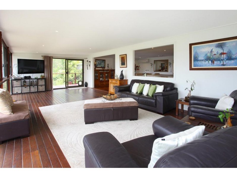 34 Grosvenor Court, Worongary QLD 4213