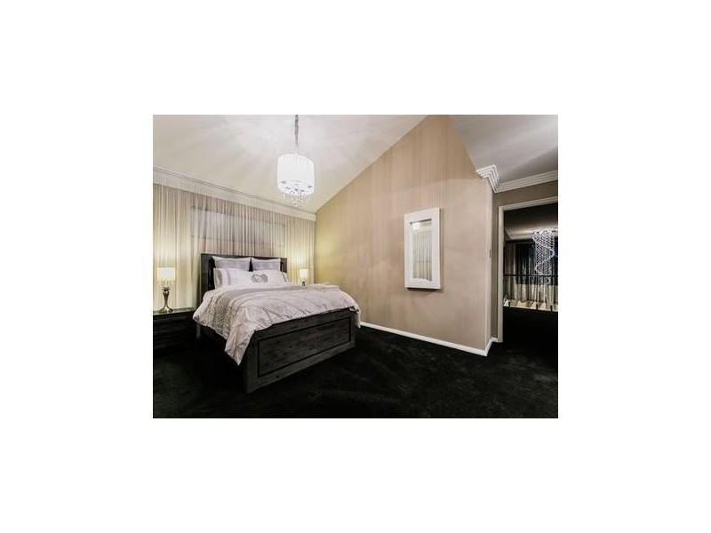 21 Pantheon Ave, North Coogee WA 6163