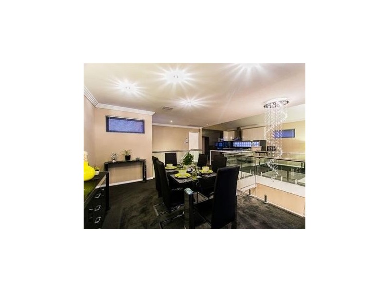 21 Pantheon Ave, North Coogee WA 6163