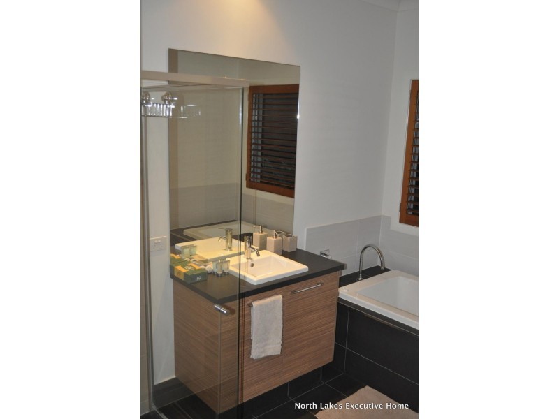 5 Liberty Circuit, North Lakes QLD 4509