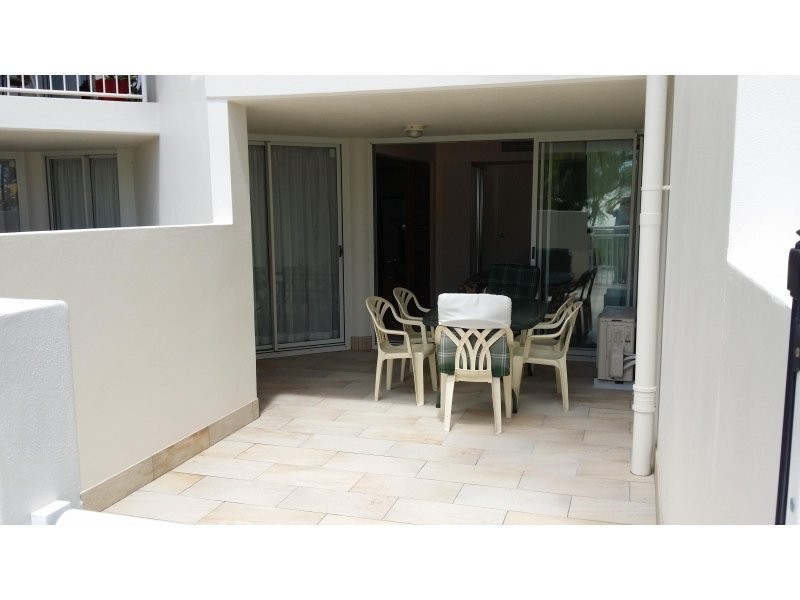 220/180 Alexandra Parade, Alexandra Headland QLD 4572