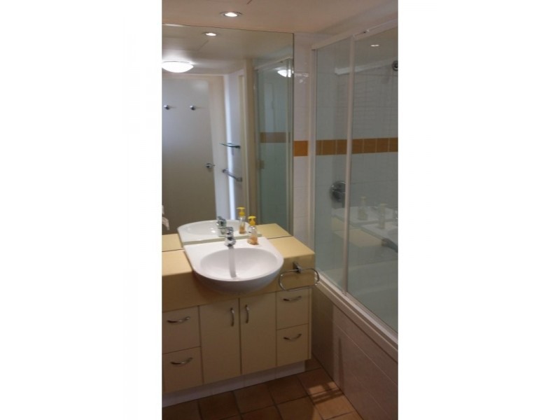 220/180 Alexandra Parade, Alexandra Headland QLD 4572