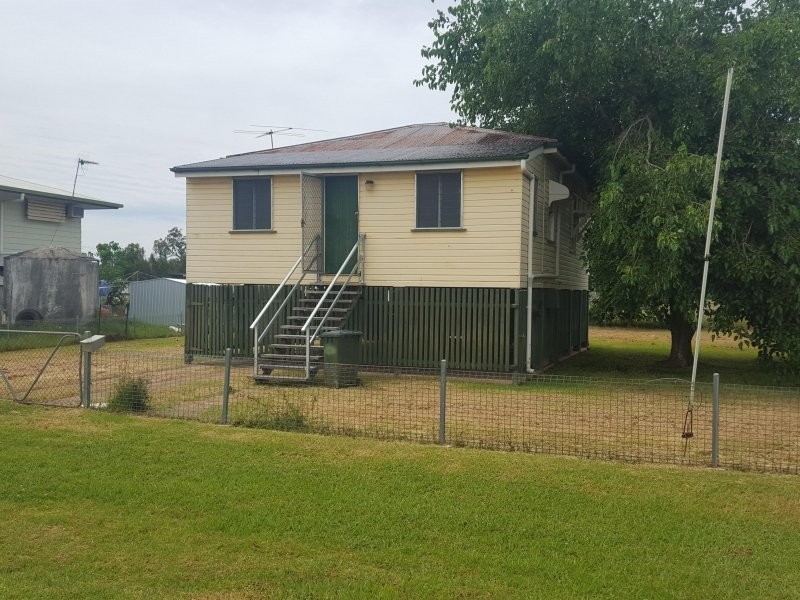 25 Queen Street, Inglewood QLD 4387