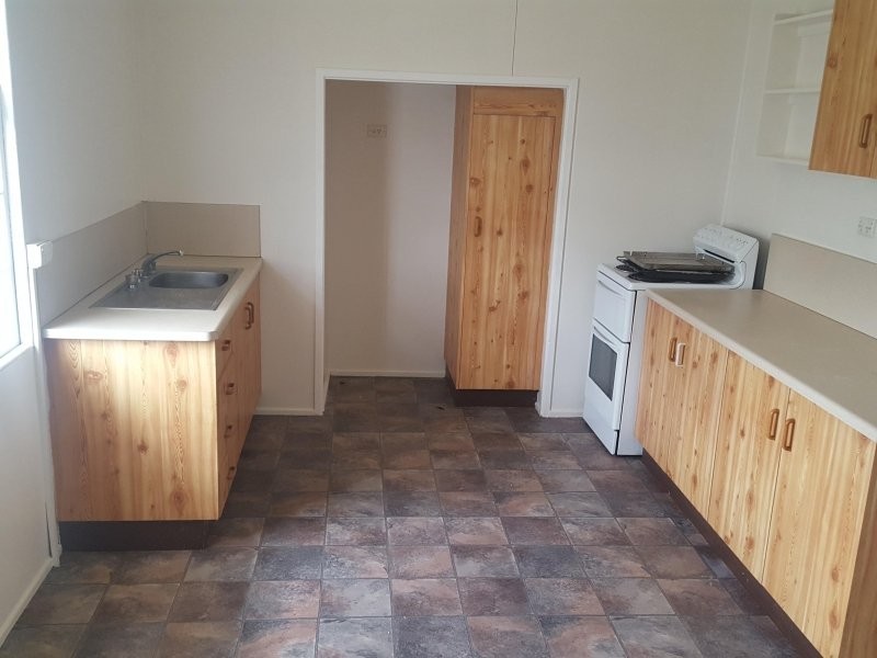 25 Queen Street, Inglewood QLD 4387