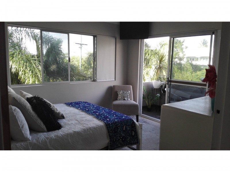 5/282 Lake Street, Cairns North QLD 4870