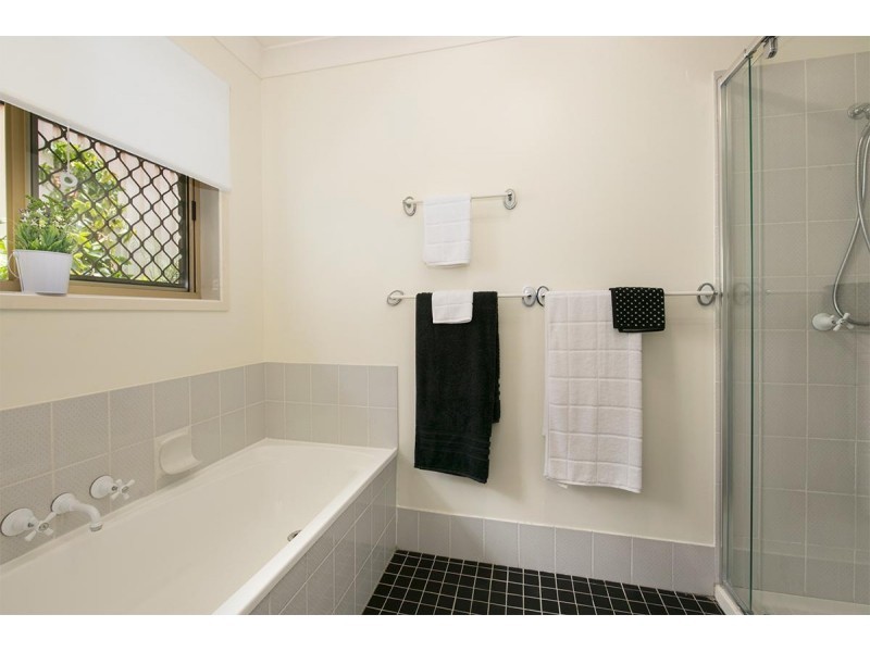 10 Tonbridge Place, Tingalpa QLD 4173