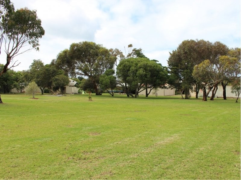 8-10 Goolwa Road, Middleton SA 5213
