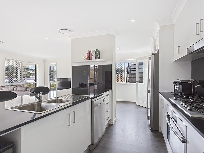 13 Adelaide Crescent, Ormeau Hills QLD 4208