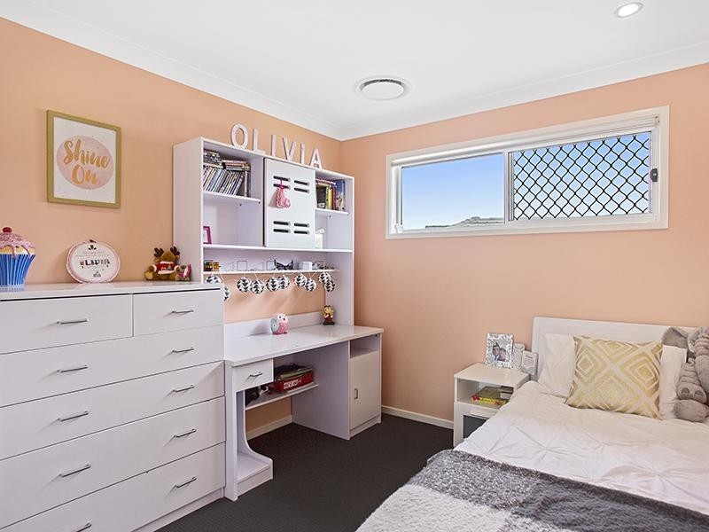 13 Adelaide Crescent, Ormeau Hills QLD 4208