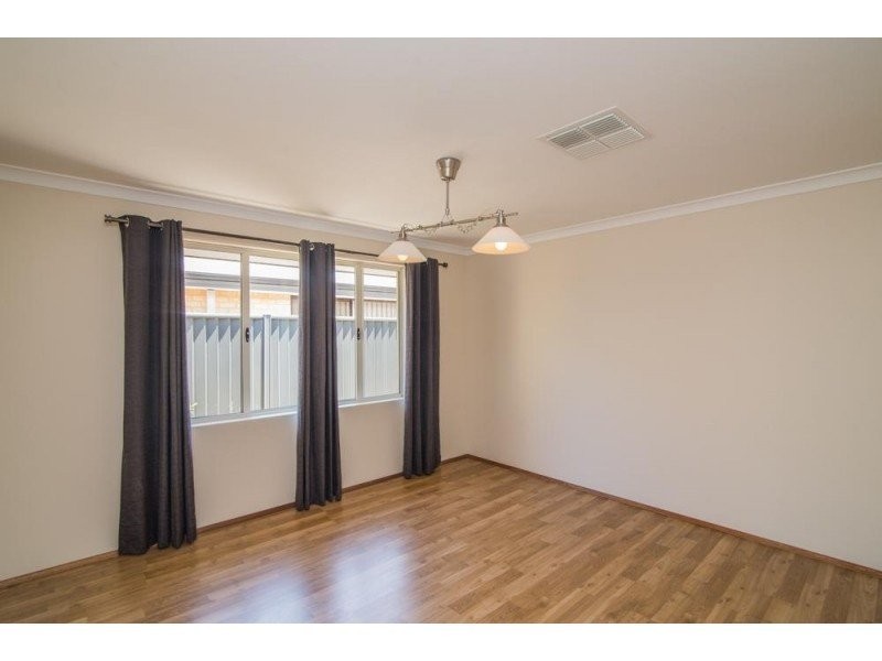 23 Oakbella Parade, Harrisdale WA 6112