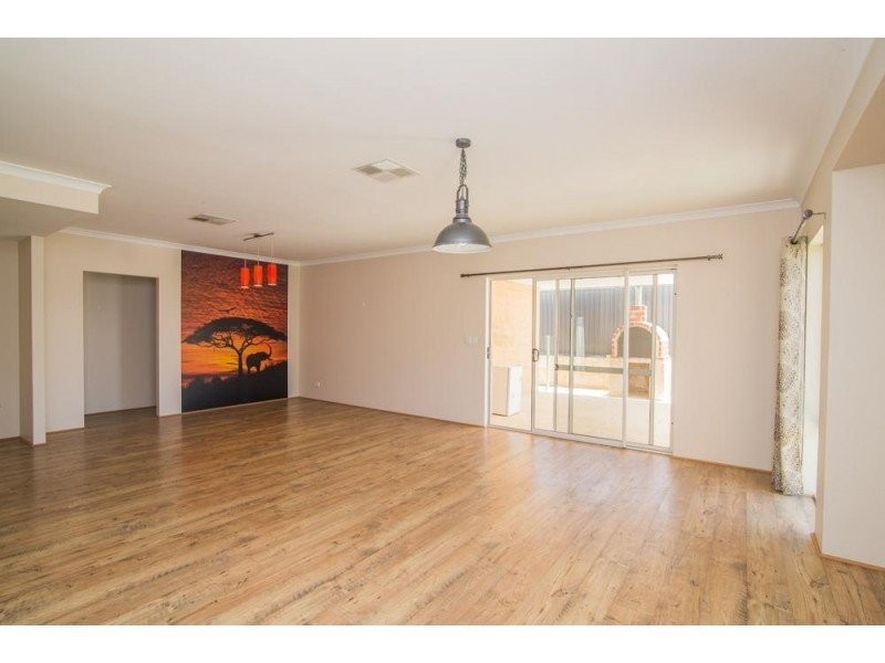 23 Oakbella Parade, Harrisdale WA 6112