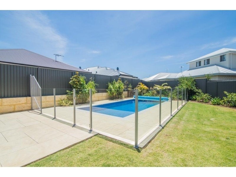 23 Oakbella Parade, Harrisdale WA 6112