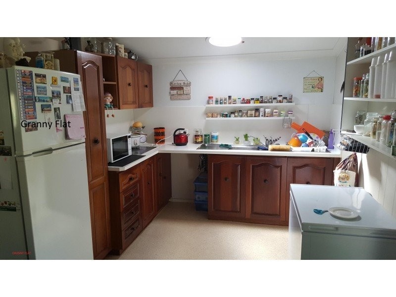 5 lukin street, Toodyay WA 6566