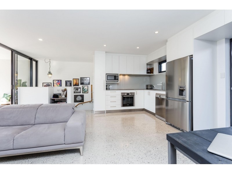 4/19 Lindsay Street, Perth WA 6000