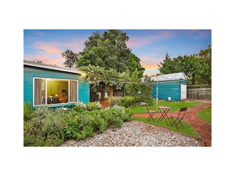 45 Bridge Street, Mount Lofty QLD 4350