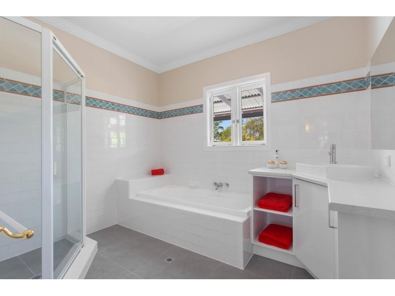 17 Ronald Court, Peachester QLD 4519