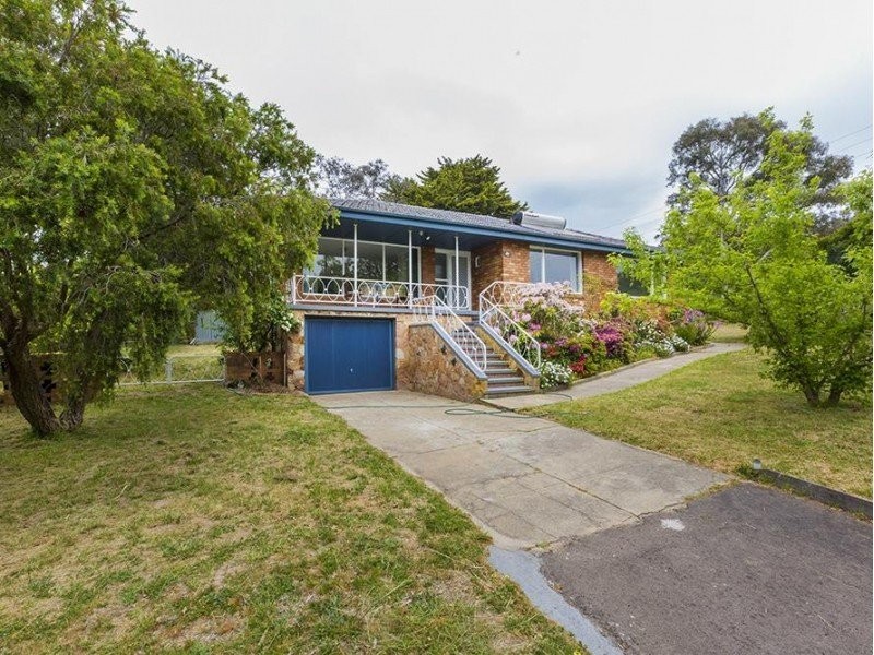 85 Archibald Street, Lyneham ACT 2602