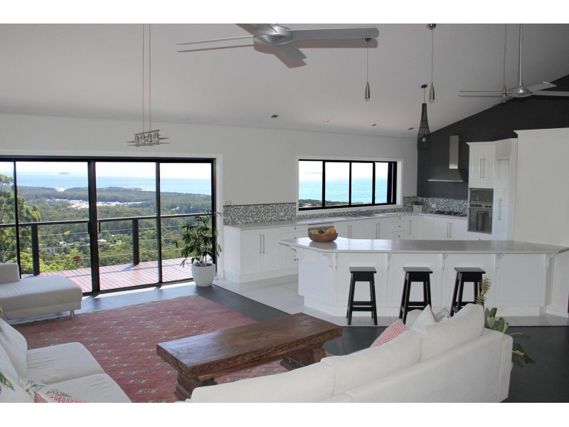 179 The Mountain Way, Sapphire Beach NSW 2450