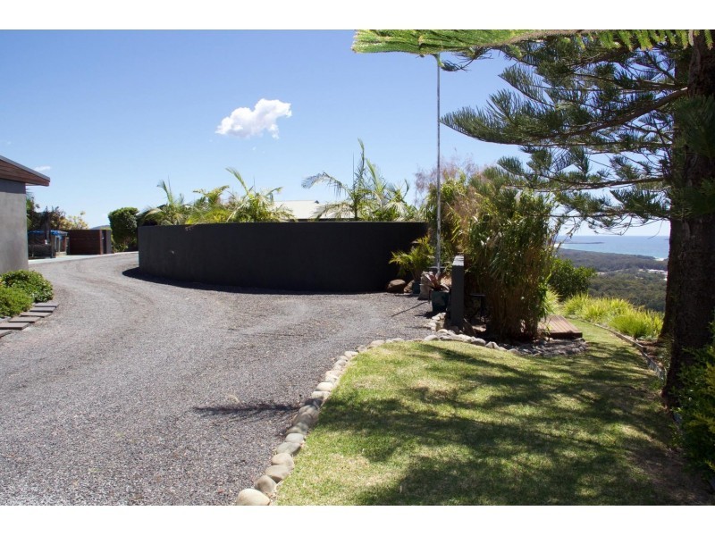 179 The Mountain Way, Sapphire Beach NSW 2450