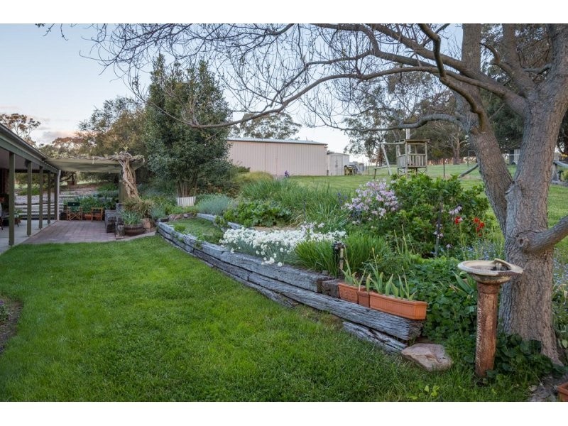 1975 O’Connell Road, O’connell NSW 2795