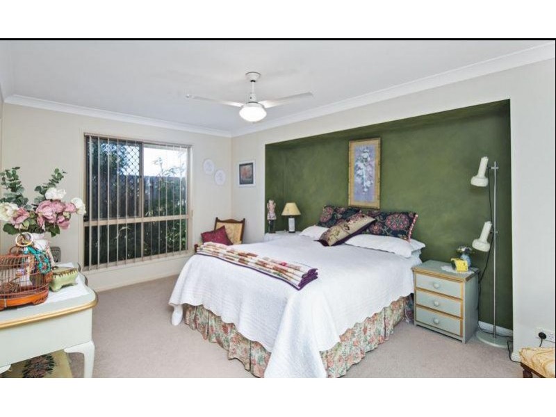 30 Ross Place, Wakerley QLD 4154