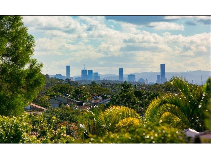 30 Ross Place, Wakerley QLD 4154