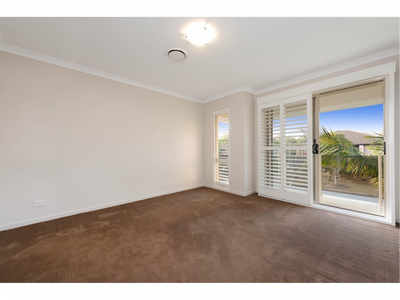 42 Sandpiper Avenue, North Lakes QLD 4509