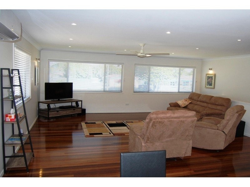 5 Clement Street, Woorim QLD 4507