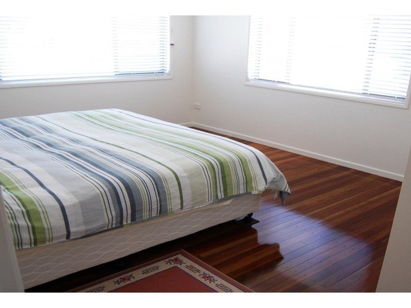 5 Clement Street, Woorim QLD 4507