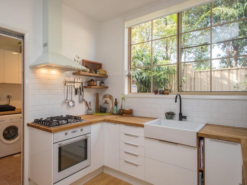 6/6 Kembla Street, Balgownie NSW 2519