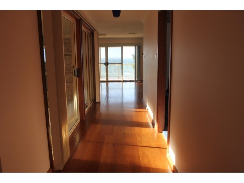 42 Loralyn Avenue, St Georges Basin NSW 2540