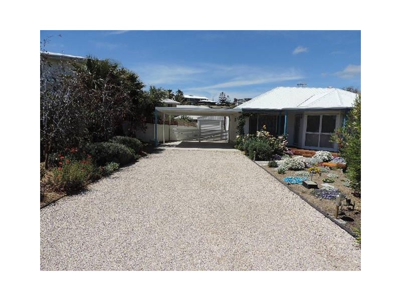 6 Hazel Street, Goolwa Beach SA 5214