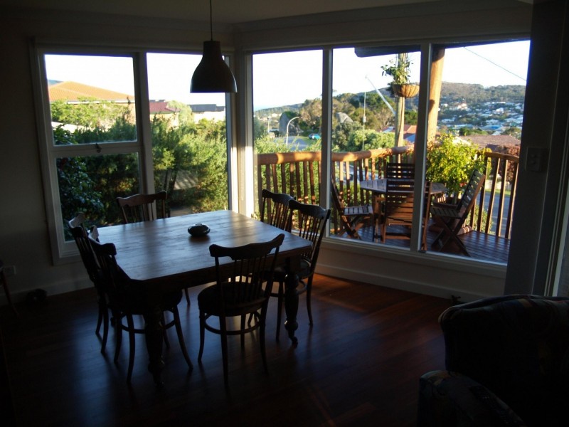 2 Beauchamp Street, Mira Mar WA 6330