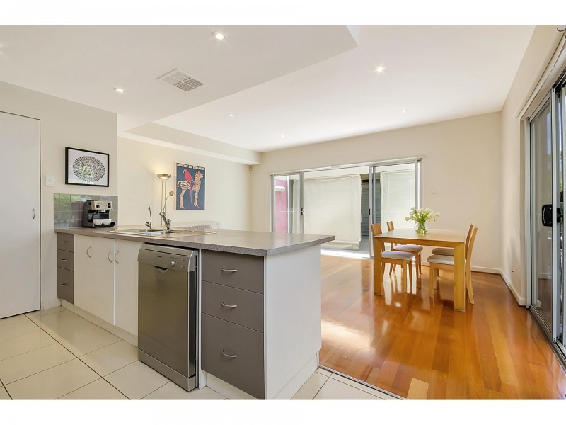 14 Lyons Parade, Forestville SA 5035