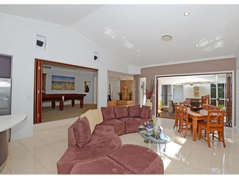 3 Sempfs Road, Dundowran Beach QLD 4655